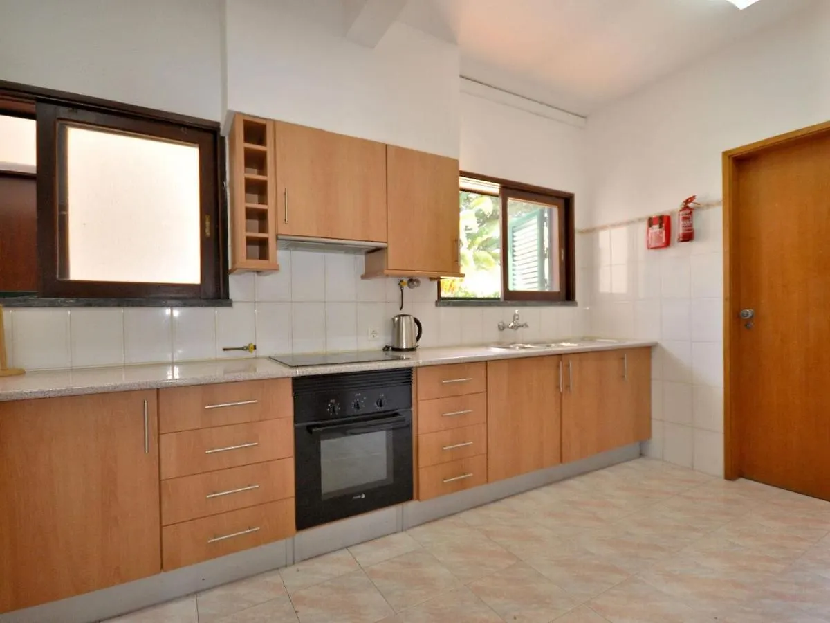 Attractive Villa In Vilamoura With Private Terrace